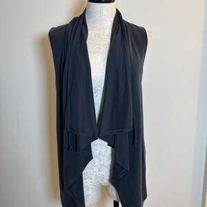 CALIA by Carrie Underwood Journey Drape Vest in Black